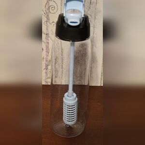 TUPPERWARE PURE & GO WATER FILTER BOTTLE NWOT